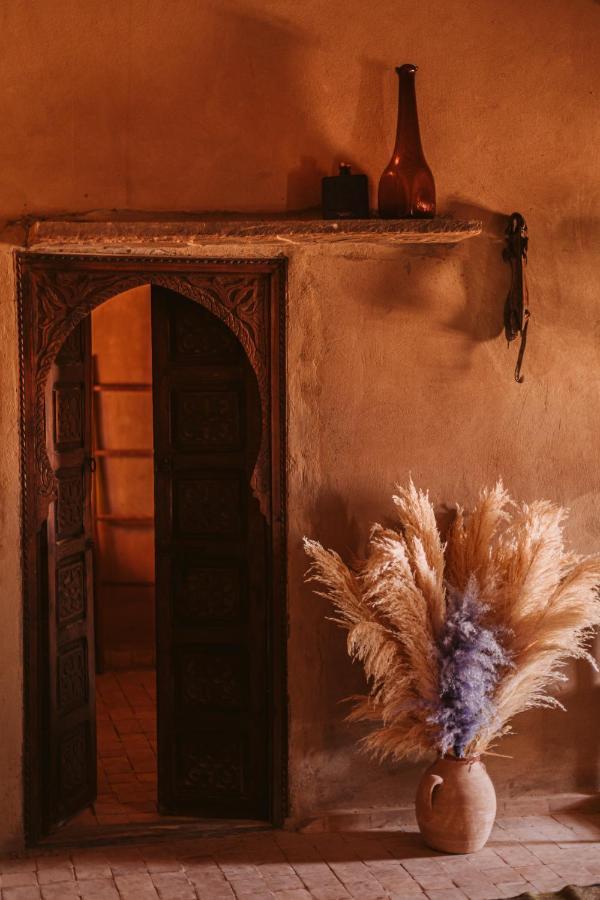 メルズーガ Tawarigit Houseヴィラ エクステリア 写真
